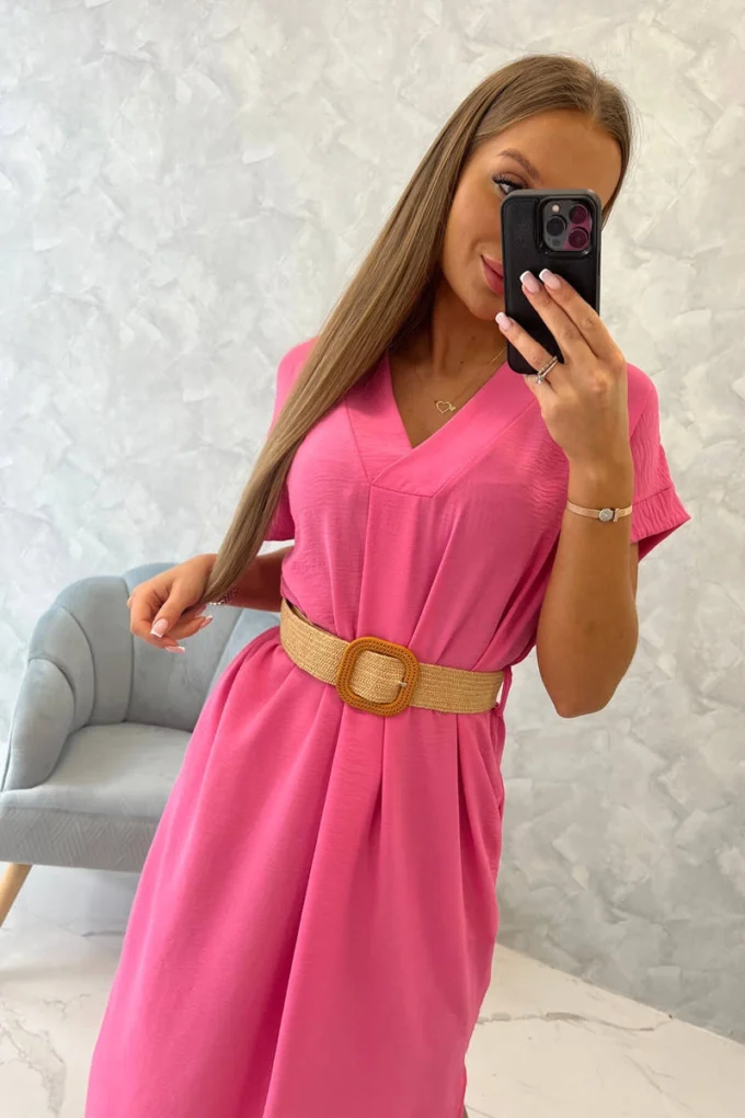 Sukienka z ozdobnym paskiem różowa