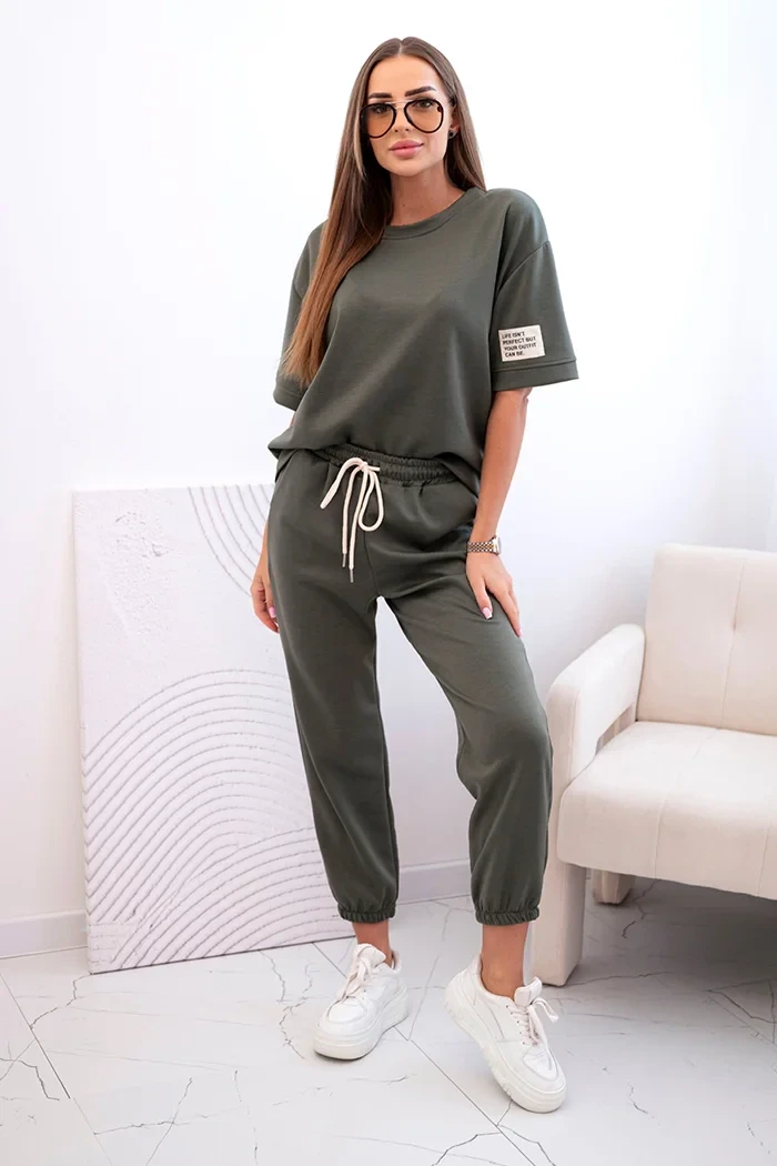 Komplet damski z wiskozy masełko z krótkim rękawem i spodniami khaki