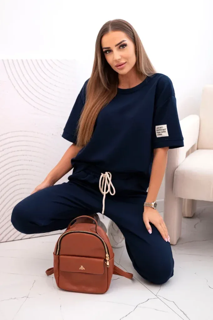 Komplet damski z wiskozy masełko z krótkim rękawem i spodniami granatowy