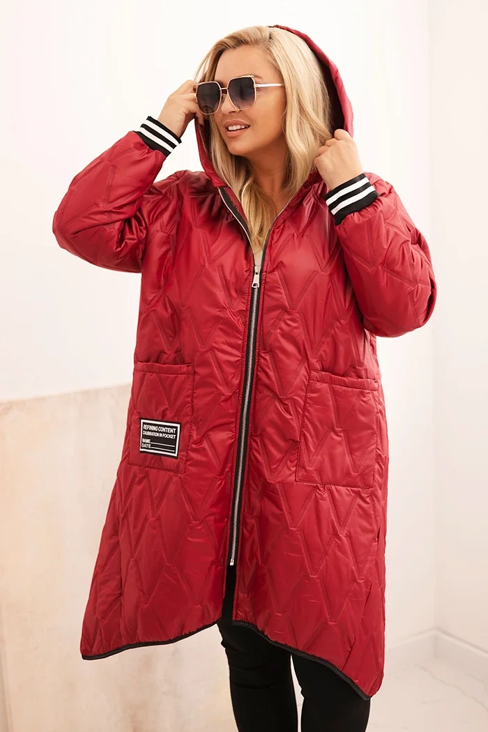 Kurtka damska Plus Size pikowana z kapturem i sportowymi mankietami bordowa