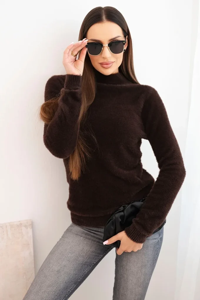 Sweter damski alpaka z półgolfem brązowy