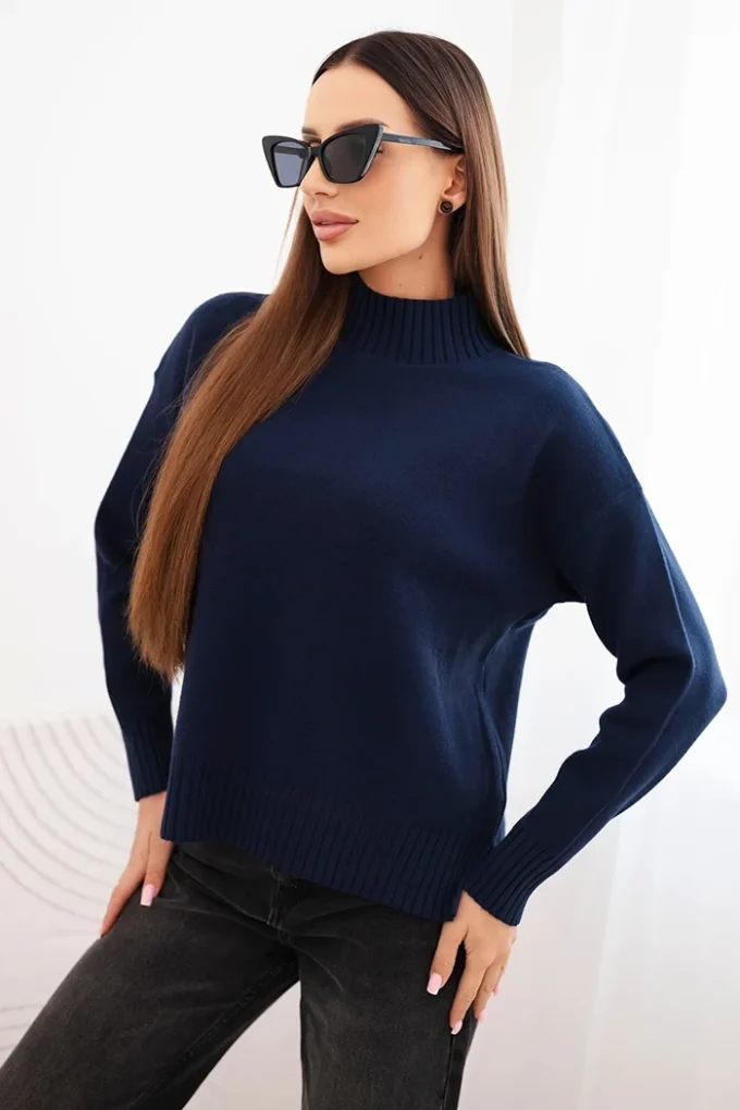 Sweter damski z półgolfem wiskozowy o luźnym kroju granatowy