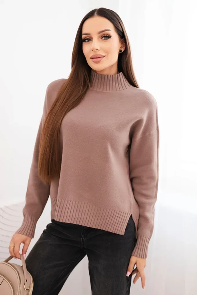 Sweter damski z półgolfem wiskozowy o luźnym kroju fango