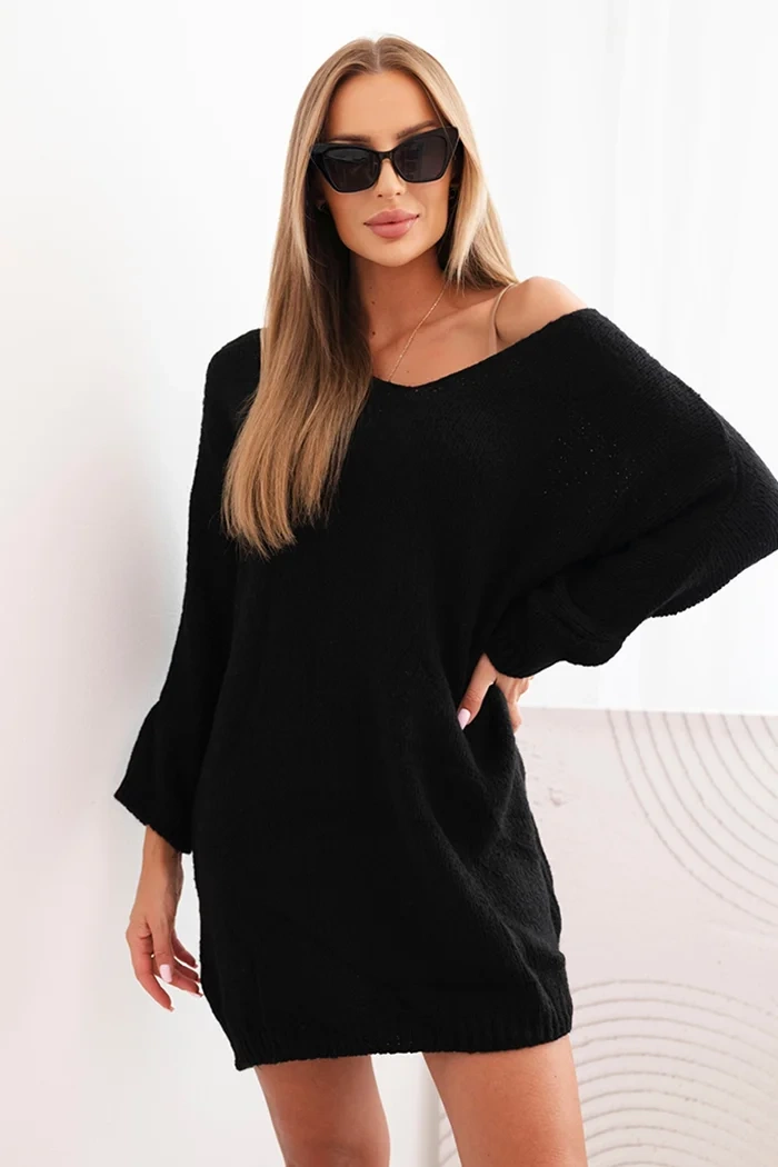 Sukienka damska Plus Size wełniana z dekoltem V czarna