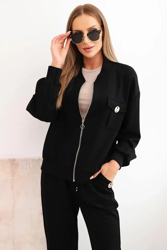 Komplet damski masełkowy z wiskozy z rozpinaną bluzą i spodniami czarny