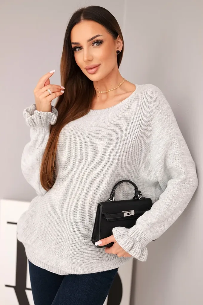 Sweter damska z moheru z marszczonymi rękawami i wycięciem na plecach jasny szary