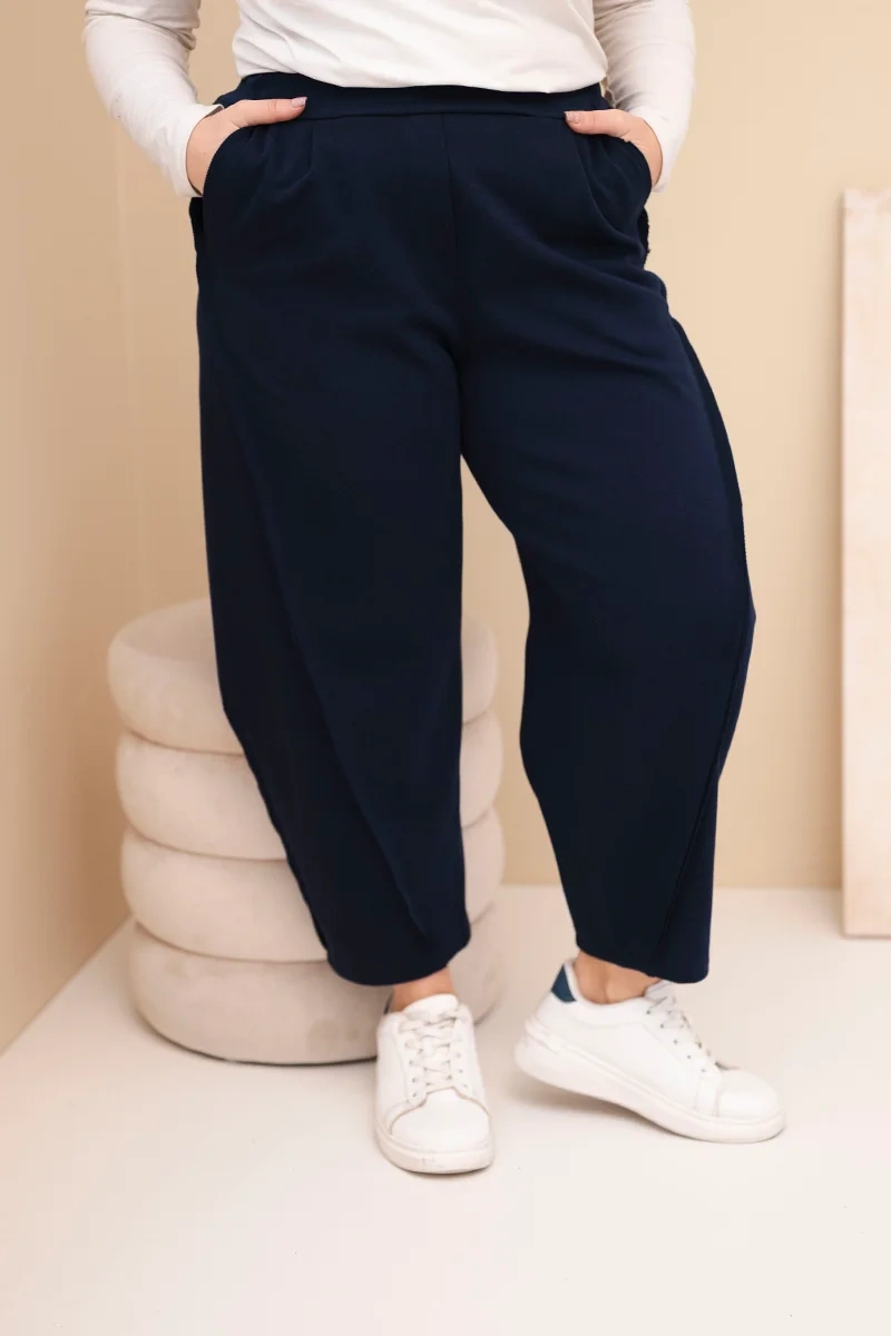 Spodnie damskie bawełniane Plus Size o luźnym kroju z wysokim stanem granatowe