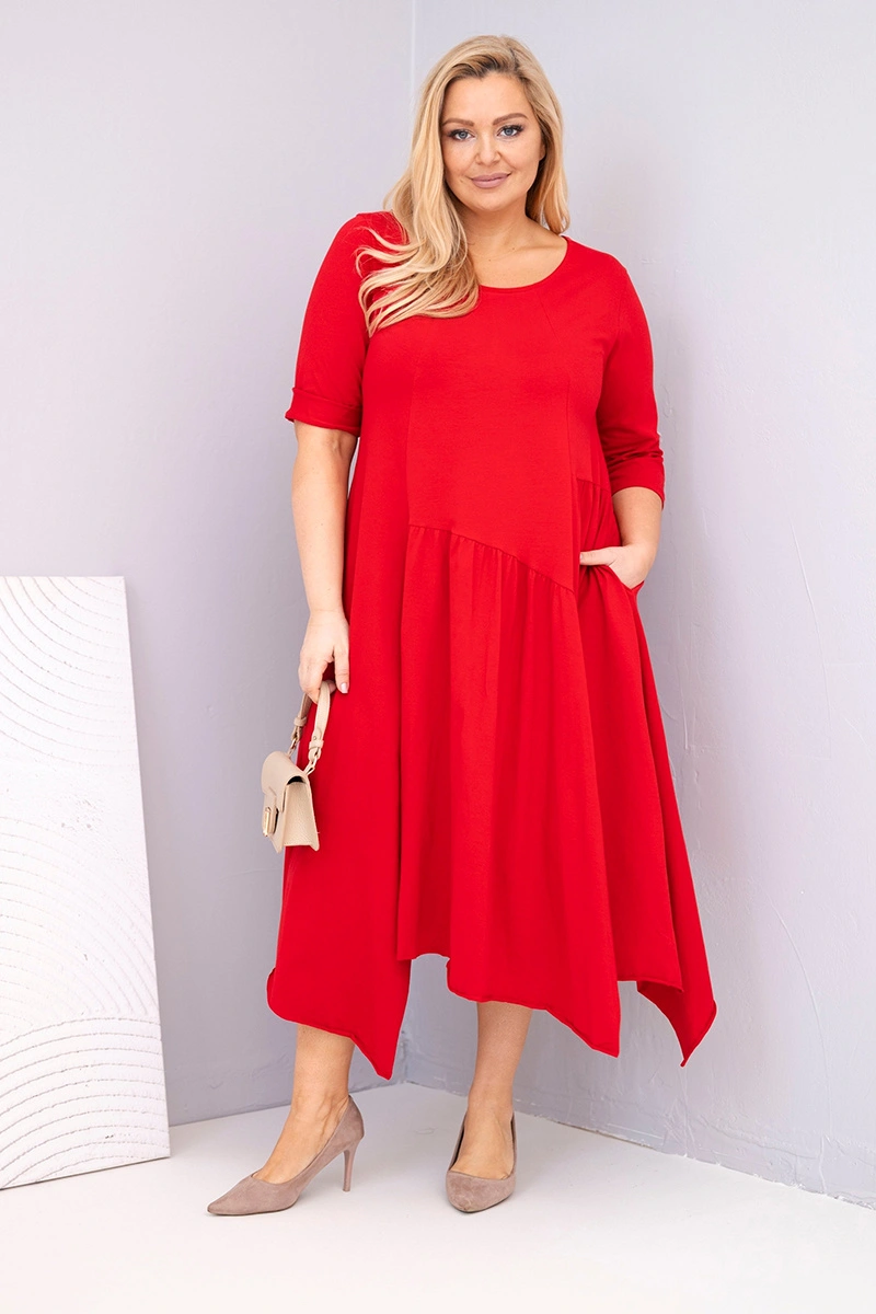 Sukienka damska bawełniana Plus Size z asymetrycznym dołem czerwona