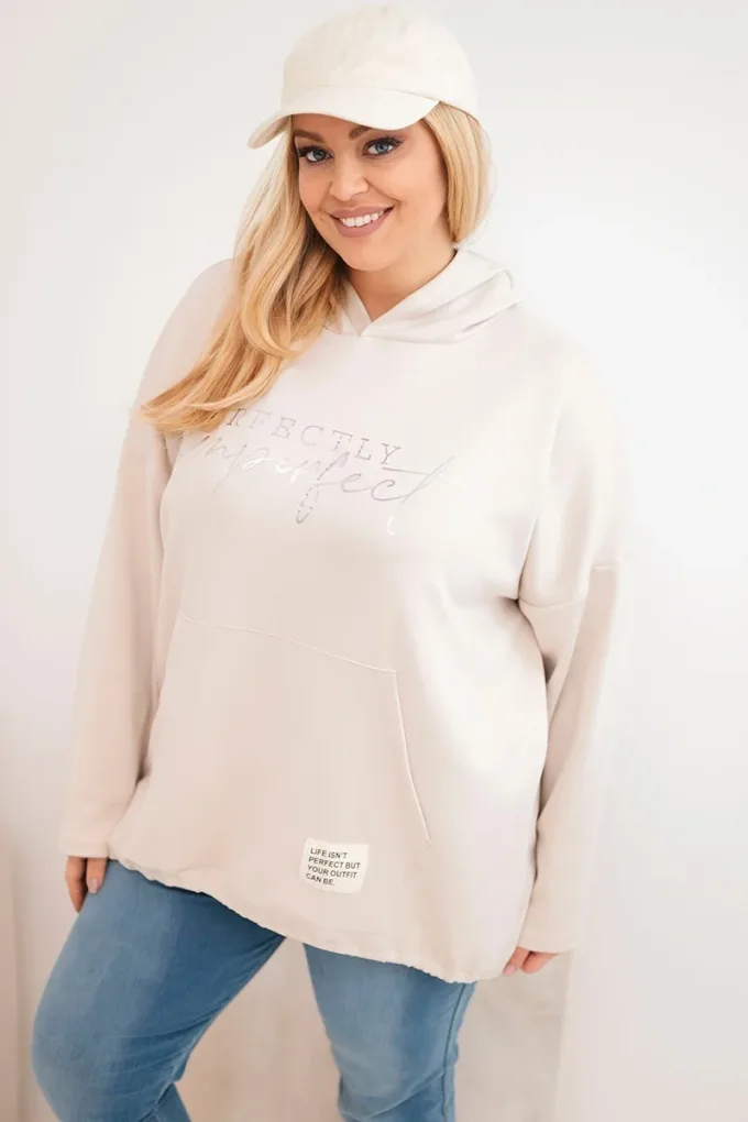 Bluza damska Plus Size z kapturem i nadrukiem beżowa