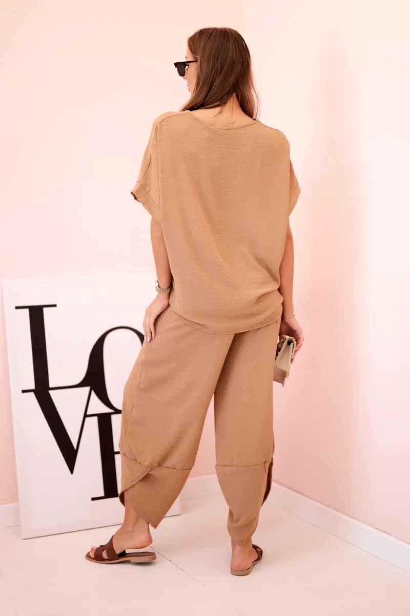 Komplet z wiskozy bluzka + spodnie camelowy - obrazek 3