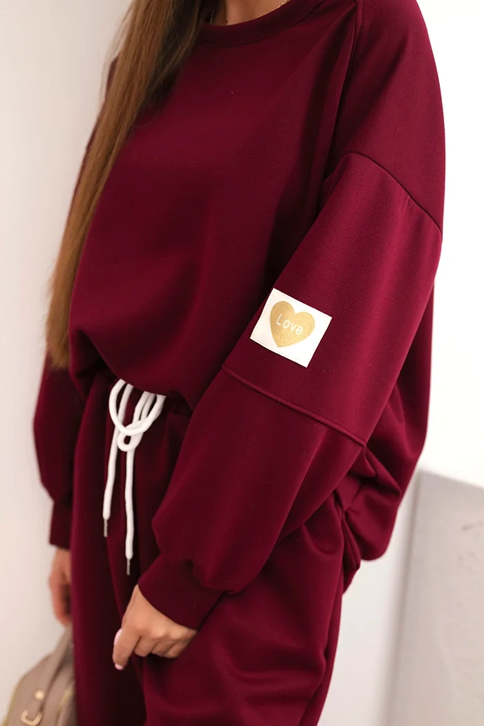 Komplet damski masełkowy z luźną bluzą i spodniami z napisem LOVE śliwkowy - obrazek 4