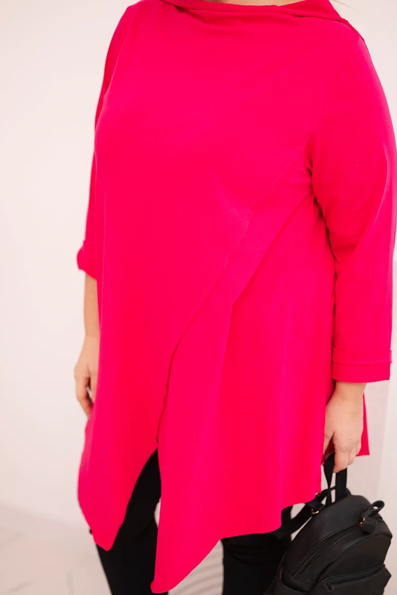 Bluzka damska bawełniana Plus Size asymetryczna z podwijanym rękawem fuksja - obrazek 4
