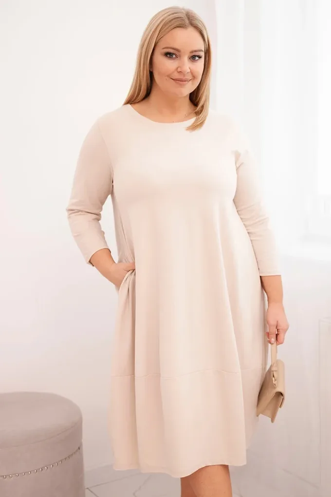 Sukienka damska bawełniana Plus Size z podwijanym rękawem i kieszeniami beżowa