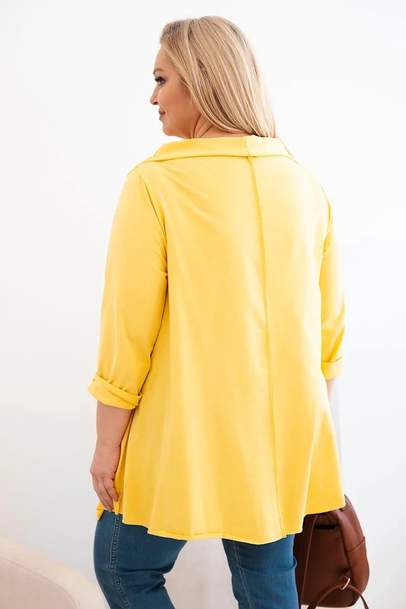 Bluzka damska bawełniana Plus Size asymetryczna z podwijanym rękawem żółta - obrazek 4