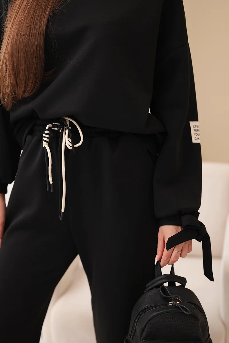 Komplet damski masełkowy z wiskozy z wiązaniami czarny - obrazek 4