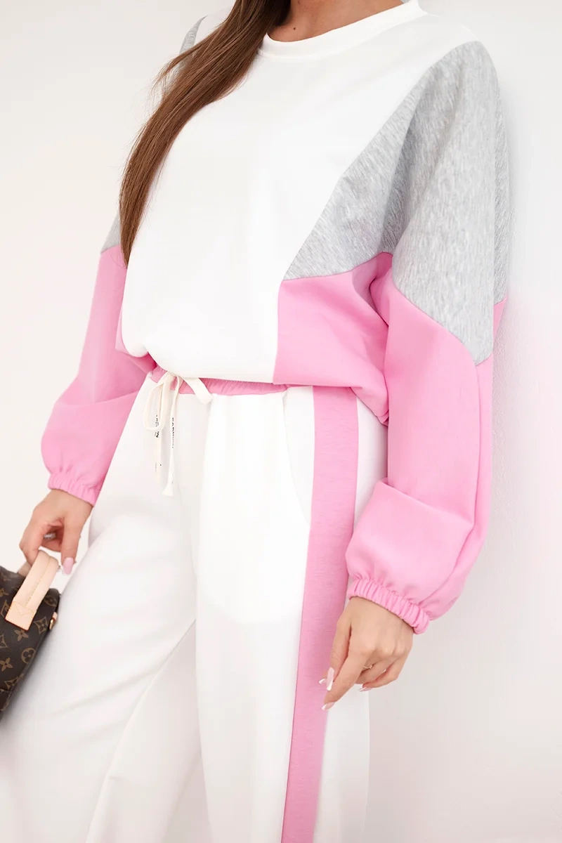 Komplet damski masełko z luźną bluzą i spodniami z szeroką nogawką jasny różowy - obrazek 4