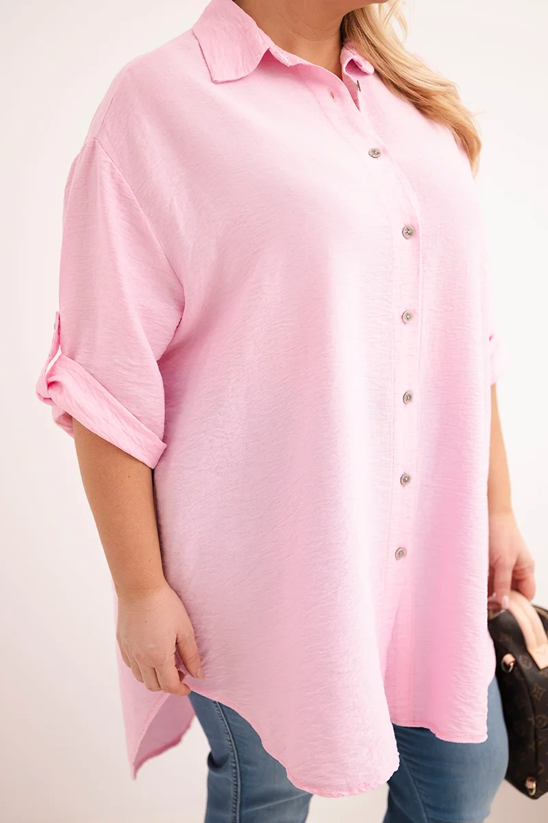 Koszula damska Plus Size z wiskozy z dłuższym tyłem cukierkowy róż - obrazek 4