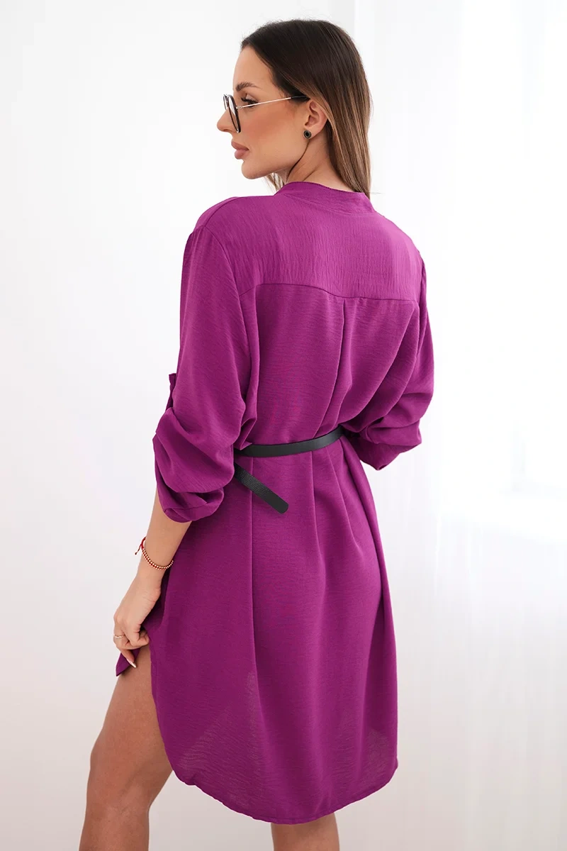 Sukienka z dłuższym tyłem i paskiem ciemno fioletowa - obrazek 3