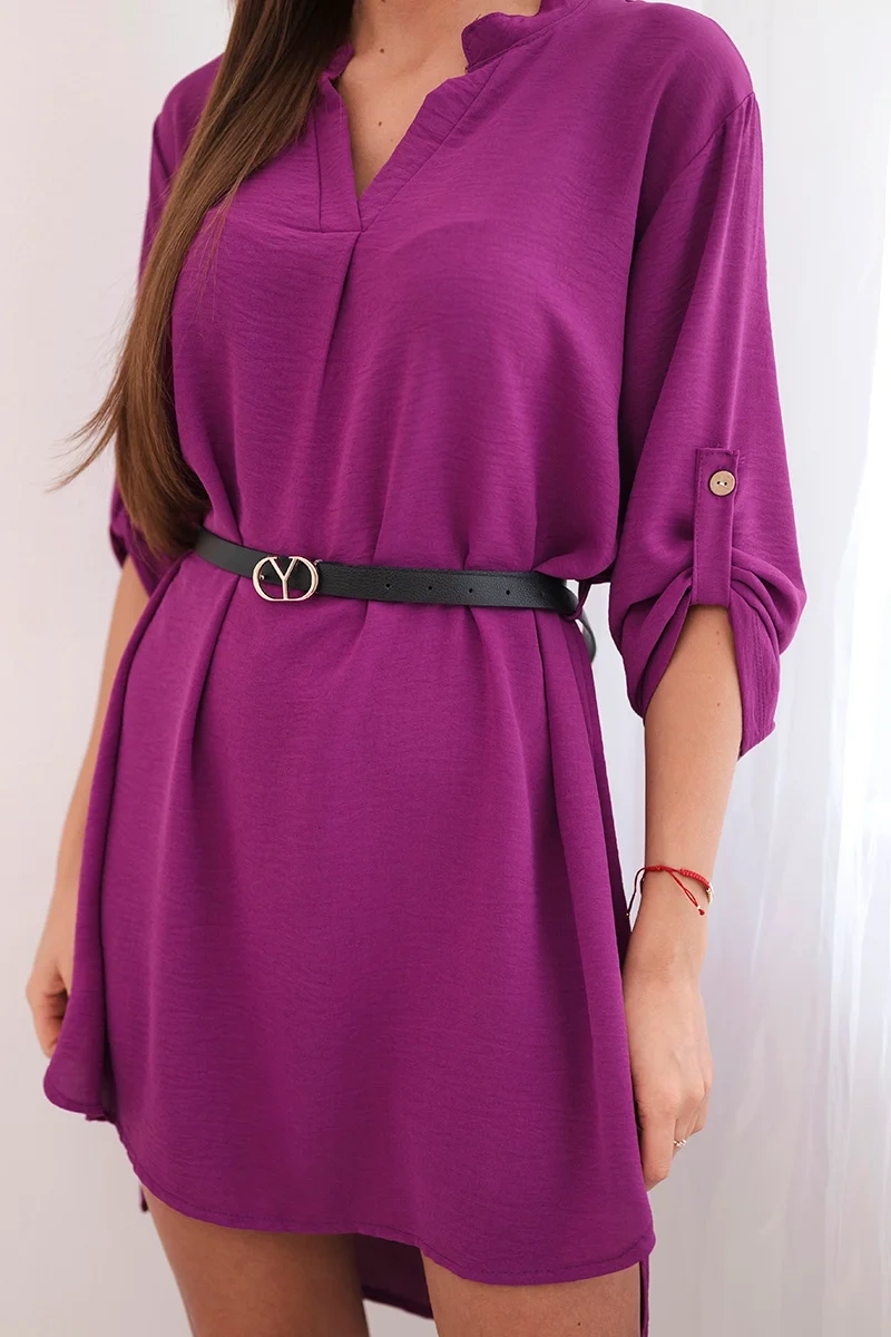 Sukienka z dłuższym tyłem i paskiem ciemno fioletowa - obrazek 4