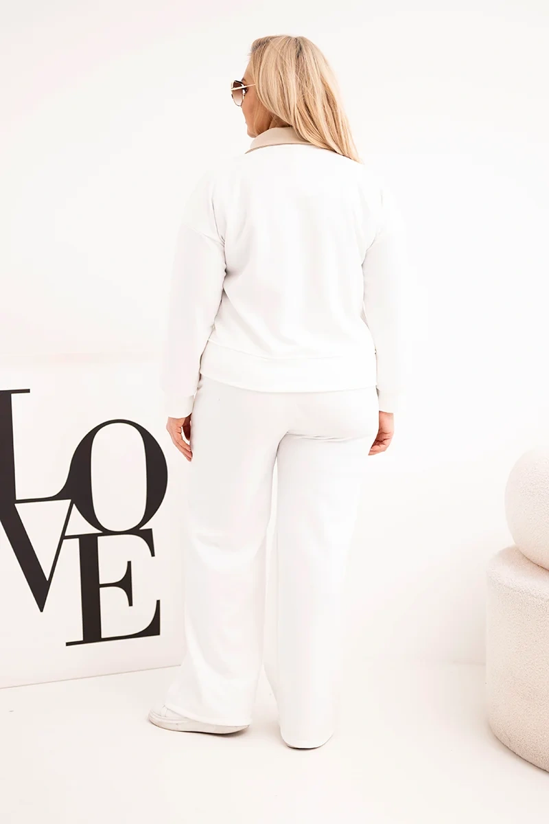 Komplet damski masełko Plus Size z szerokimi nogawkami i kołnierzykiem biały - obrazek 4