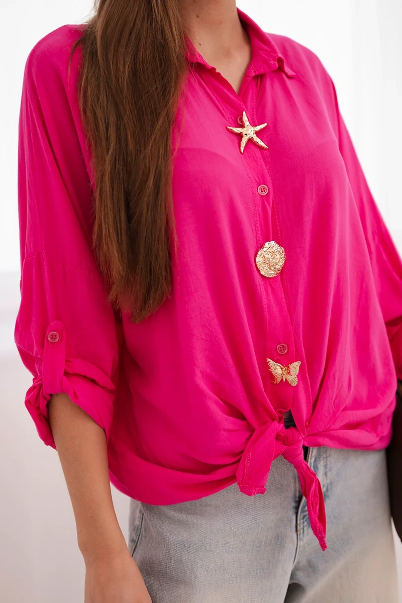 Koszula damska z wiskozą z ozdobnymi guzikami i kołnierzem różowa - obrazek 4