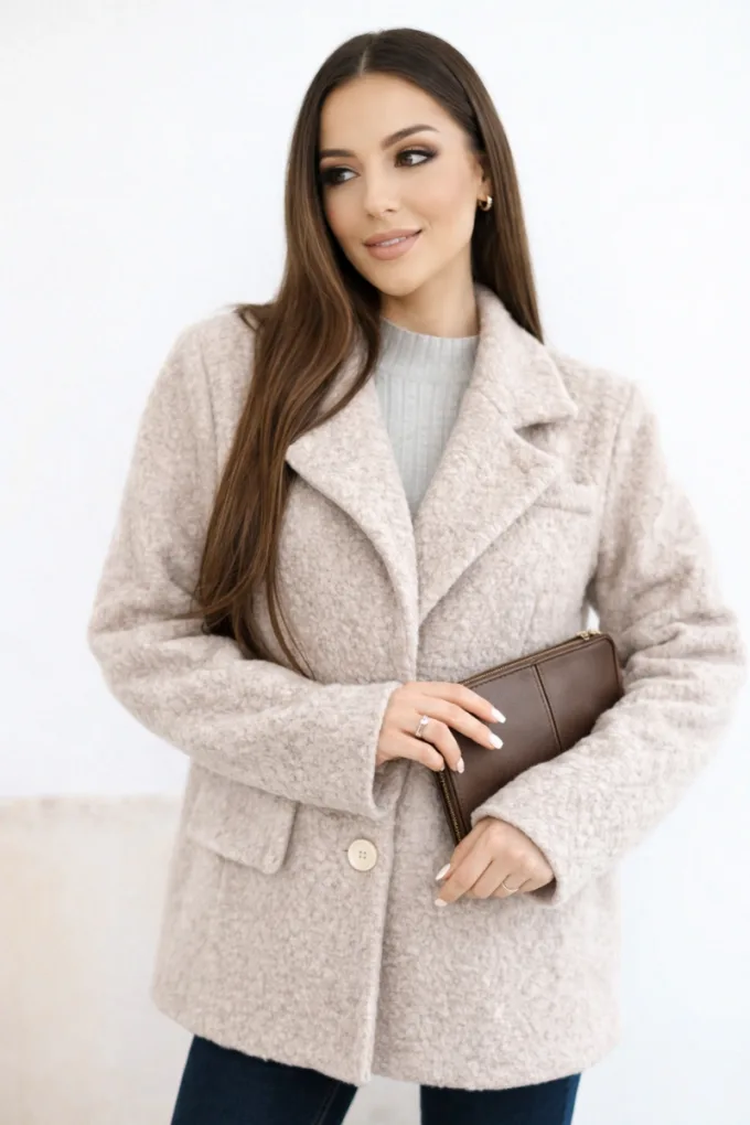 Kurtka damska z miękkiego baranka z kołnierzem ciemno beżowa