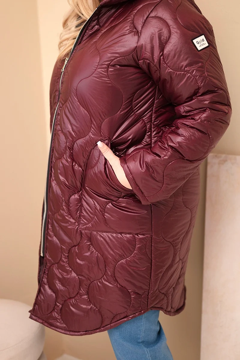 Kurtka damska Plus Size zimowa pikowana z kapturem śliwkowa - obrazek 7