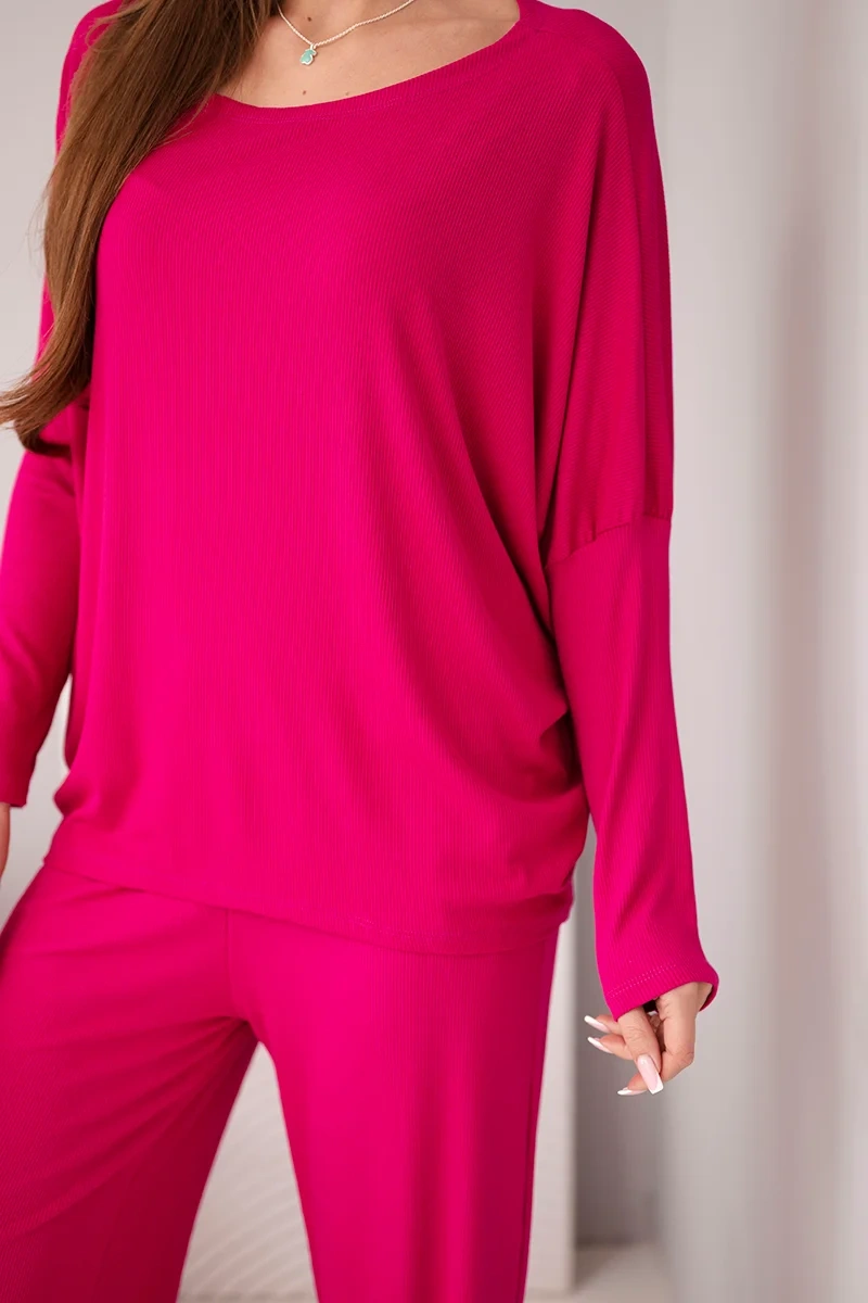 Komplet damski wiskozowy z luźną bluzką i spodniami fuksja - obrazek 4