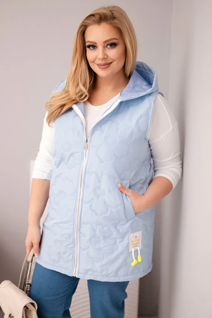 Kamizelka damska Plus Size z kapturem i pikowaniem w kwiaty niebieska