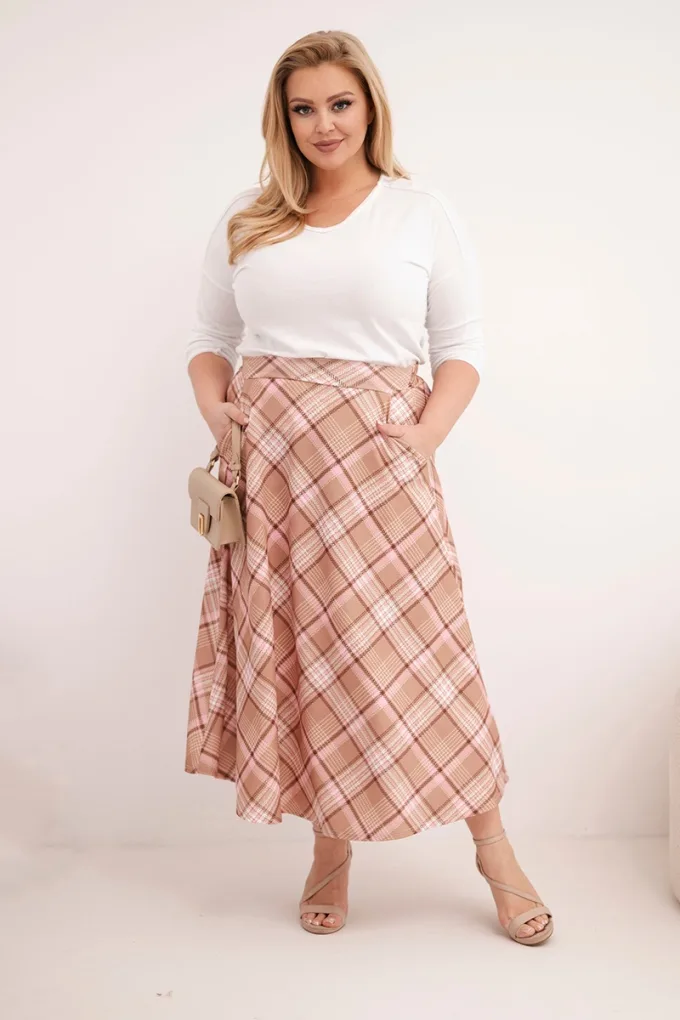 Spódnica damska Plus Size w kratę z szerokim dołem camelowa