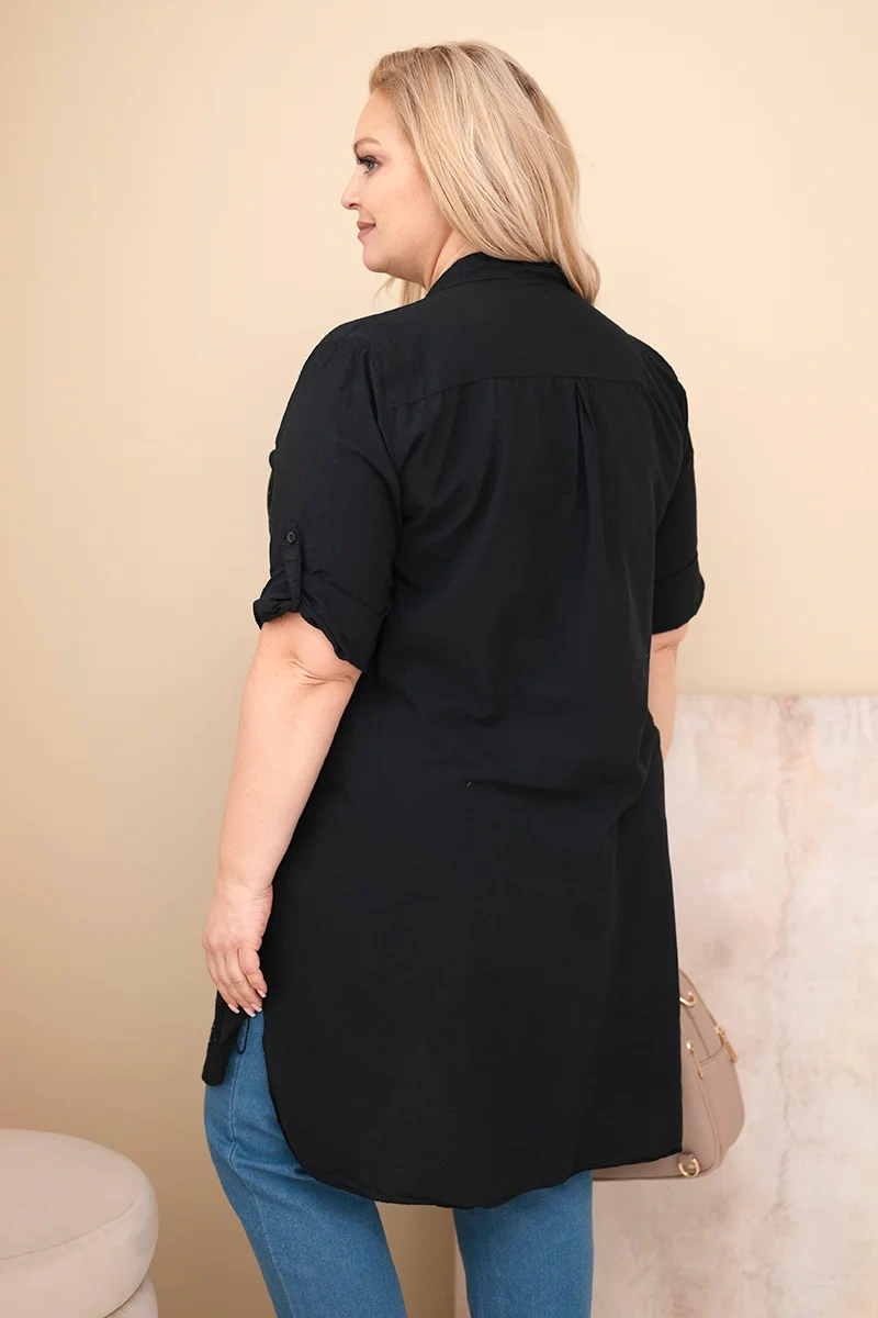 Sukienka damska Plus Size z haftem i podwijanym rękawem czarna - obrazek 4