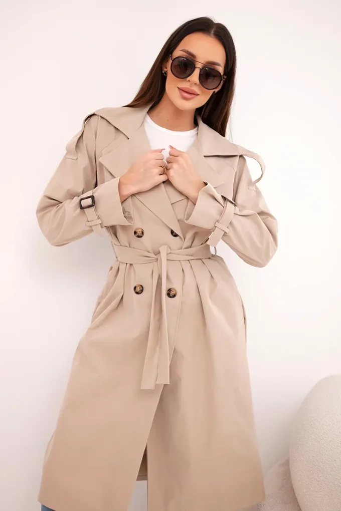 Płaszcz damski wiązany w talii z kołnierzem camelowy