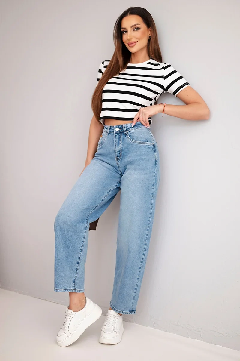 Spodnie damskie skater z wysokim stanem i luźną nogawką jeansowe