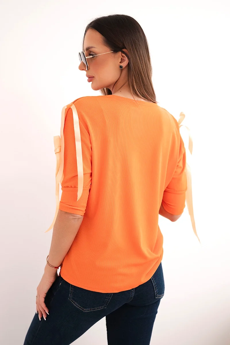 Bluzka damska wiskozowa z ozdobnymi wstążkami pomarańczowa - obrazek 3