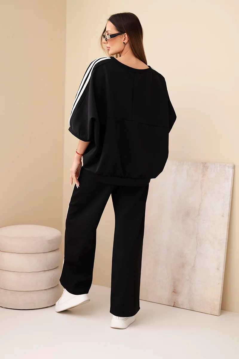 Komplet damski wiskozowy masełko z szeroką nogawką i luźną bluzą czarny - obrazek 3