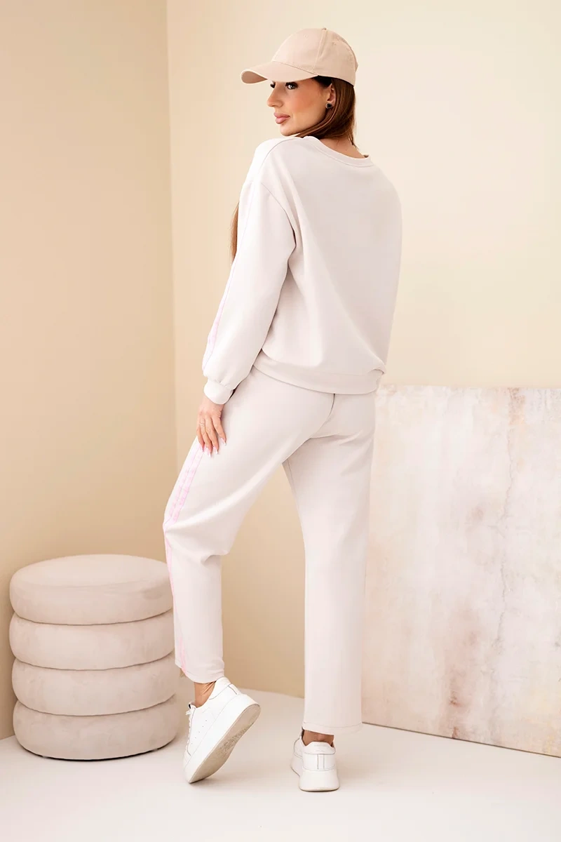 Komplet damski wiskozowy masełko z lampasami beżowy - obrazek 3