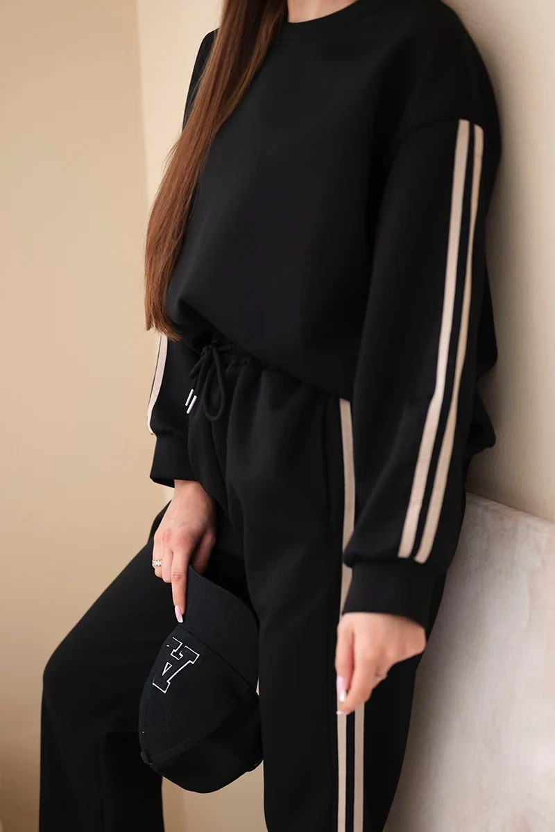 Komplet damski wiskozowy masełko z lampasami czarny - obrazek 4