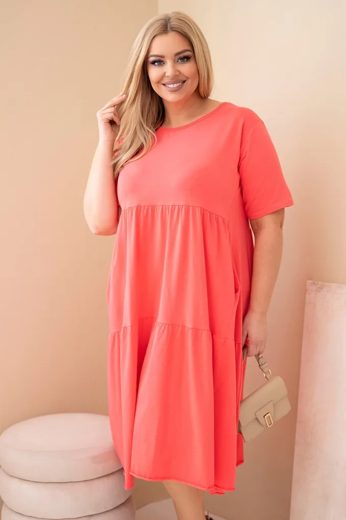 Sukienka damska bawełniana Plus Size z krótkim rękawem i falbaną malinowa