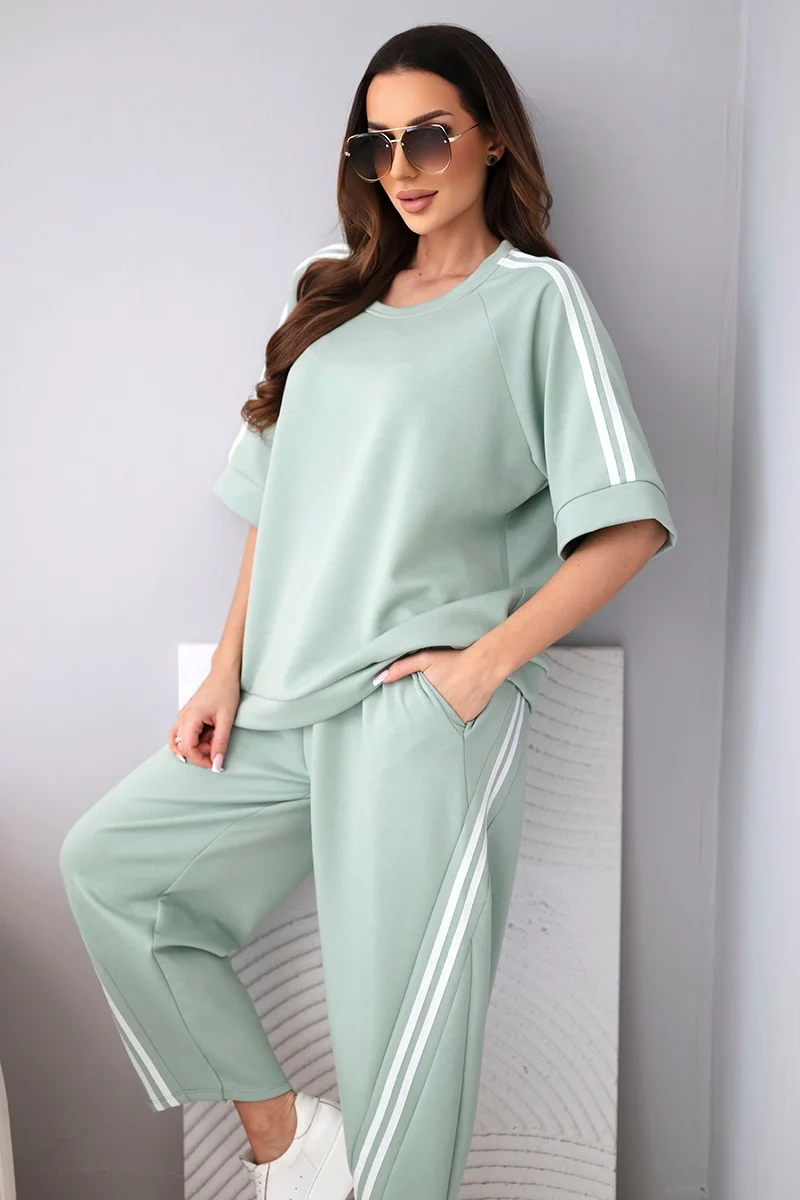 Komplet damski masełkowy z wiskozy bluza i spodnie z lampasami ciemno miętowy