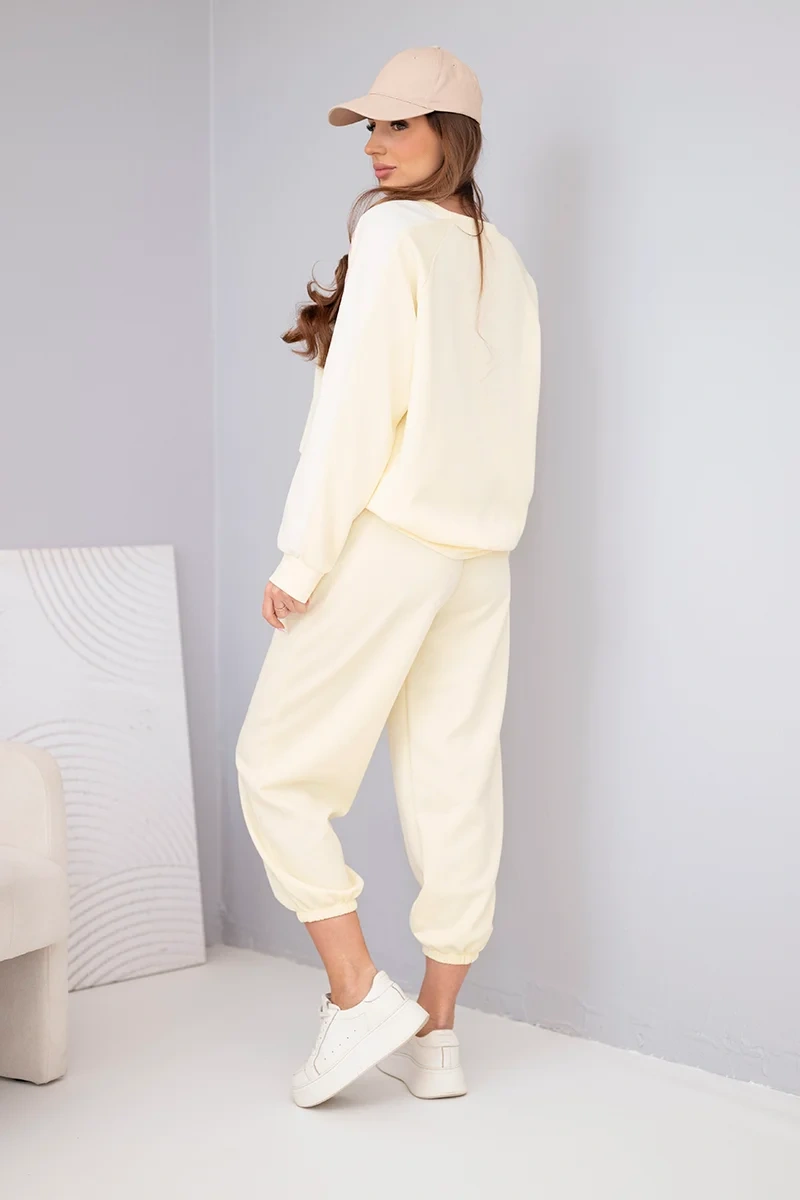 Komplet damski masełkowy z lampasem i ściągaczem żółty - obrazek 3