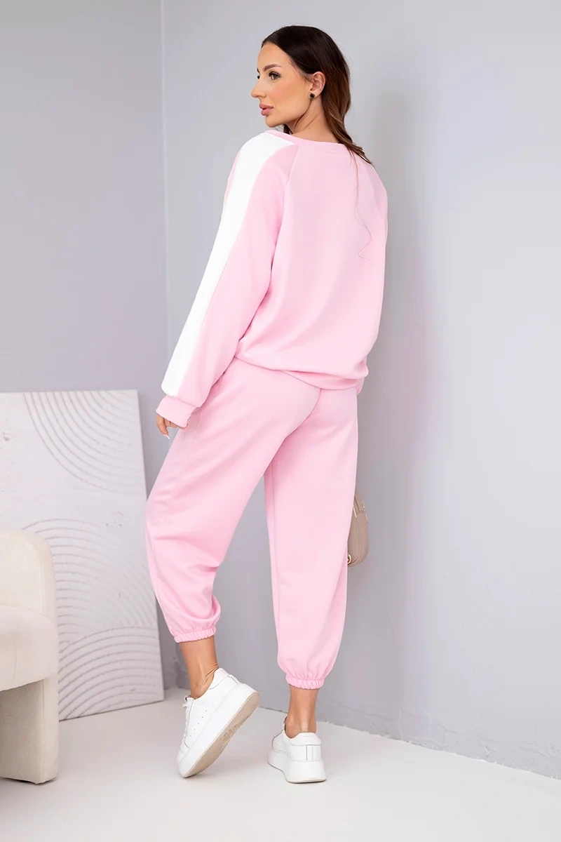 Komplet damski masełkowy z lampasem i ściągaczem jasno różowy - obrazek 3