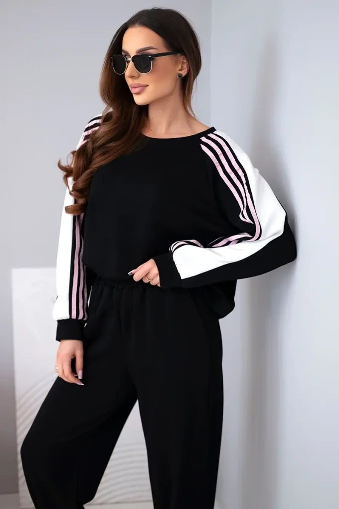 Komplet damski masełkowy z lampasem i ściągaczem czarny