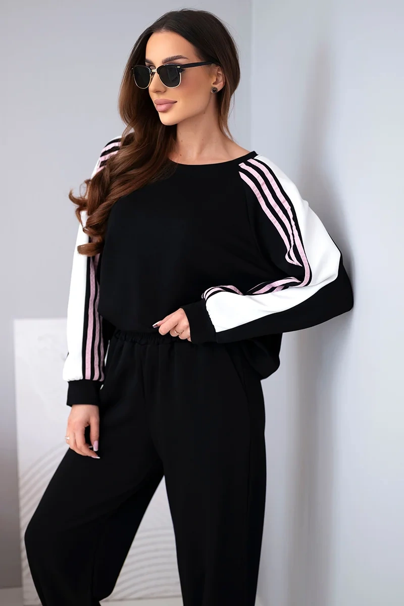 Komplet damski masełkowy z lampasem i ściągaczem czarny