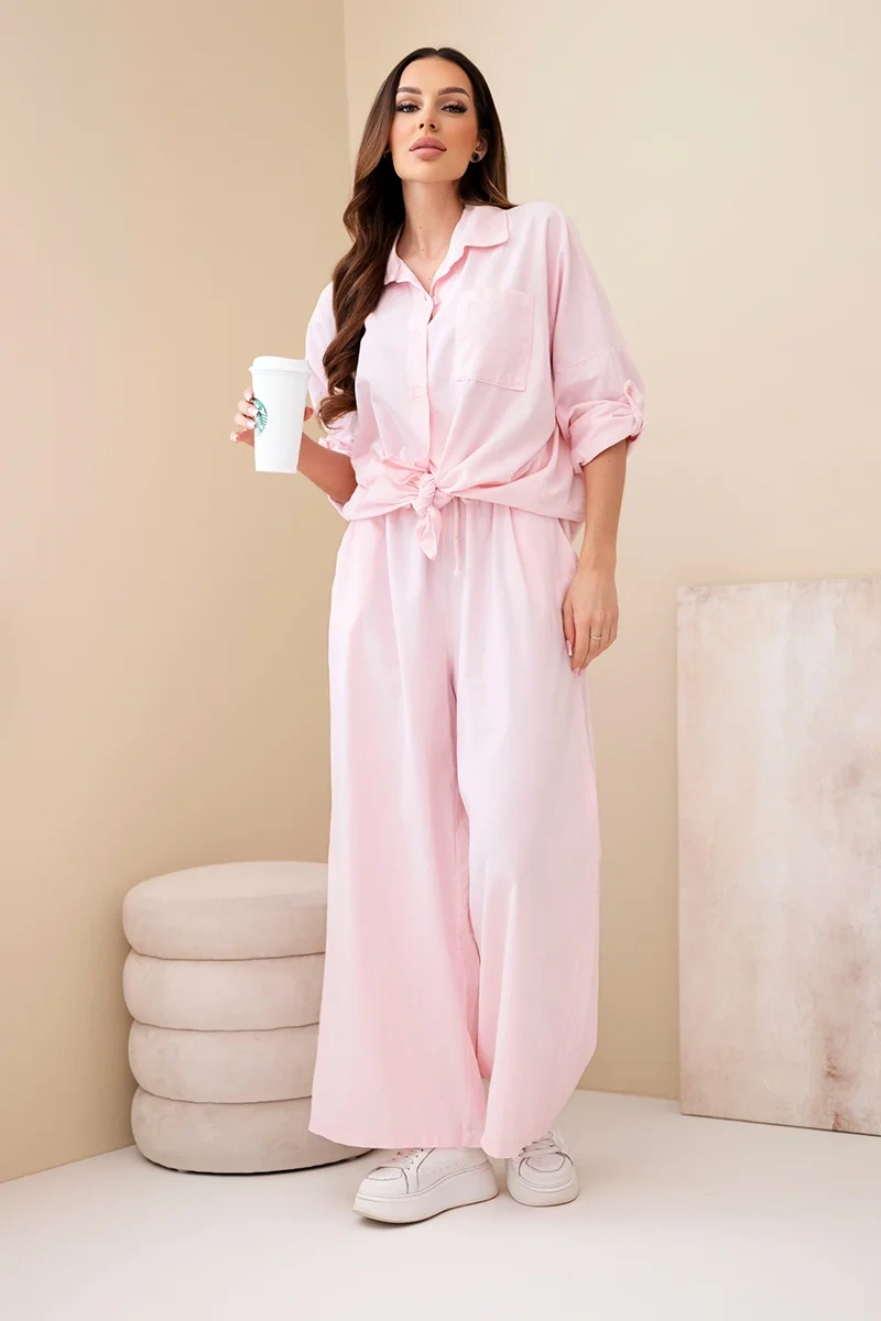 Komplet damski sztruksowy z wiązaną koszulą i szerokimi nogawkami pudrowy róż - obrazek 2