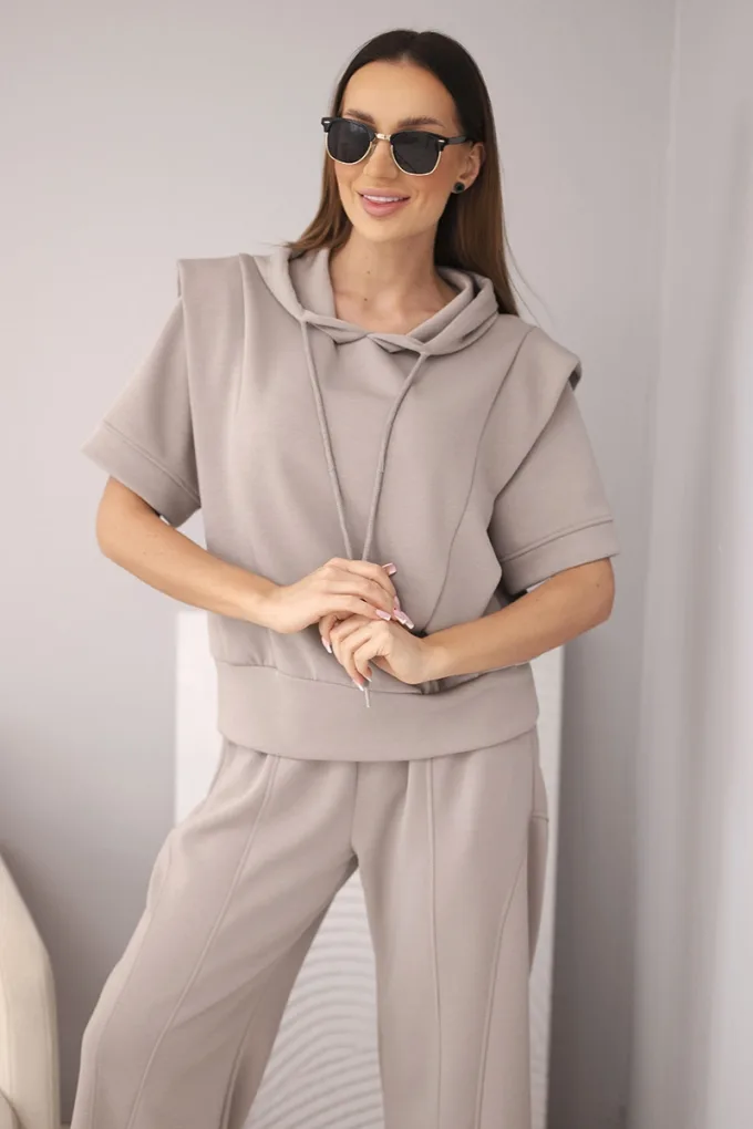 Komplet damski masełkowy bluza z kapturem i luźne spodnie z wiązaniem fango