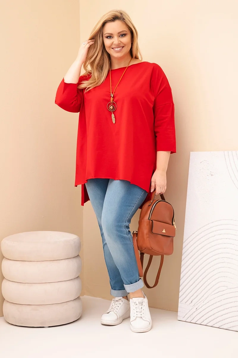 Bluzka damska bawełniana Plus Size asymetryczna z naszyjnikiem czerwona - obrazek 3