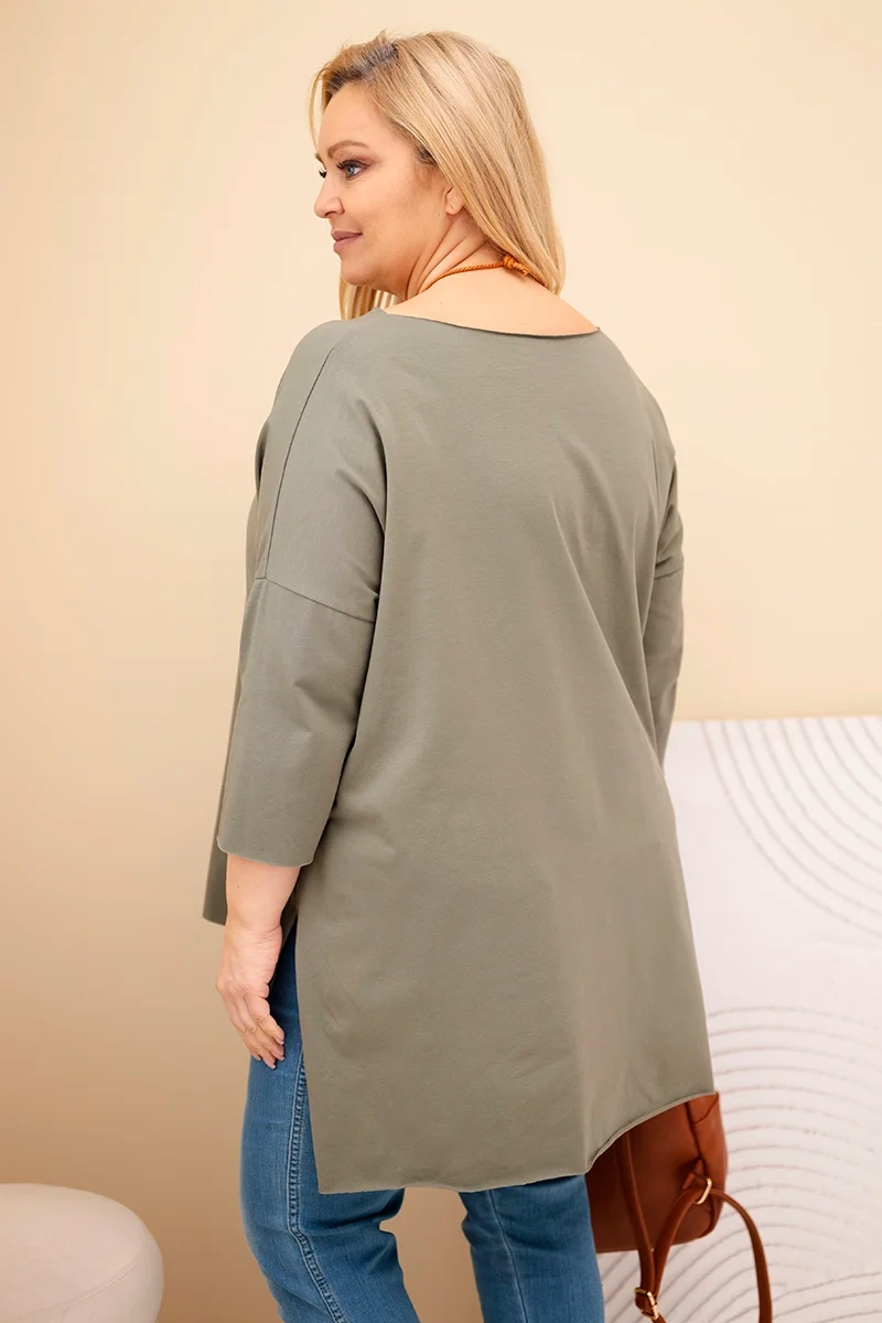 Bluzka damska bawełniana Plus Size asymetryczna z naszyjnikiem khaki - obrazek 4