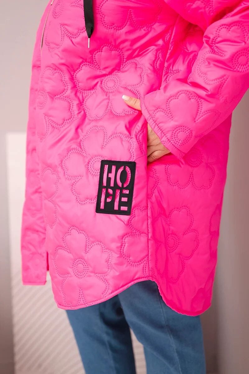 Kurtka damska Plus Size pikowana z kapturem i napisem HOPE różowy neon - obrazek 4