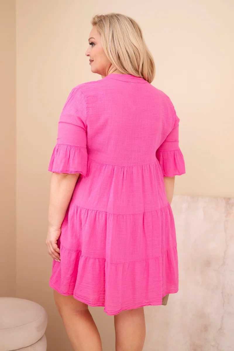 Sukienka damska bawełniana Plus Size z falbanami różowa - obrazek 3