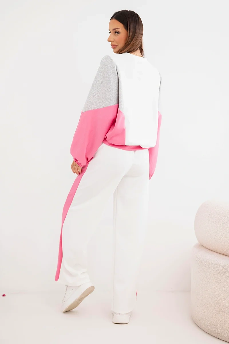 Komplet damski masełko z luźną bluzą i spodniami z szeroką nogawką różowy - obrazek 3